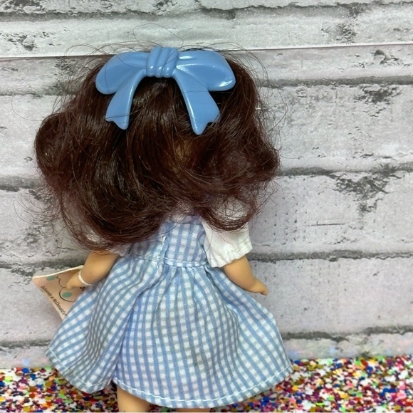 Madame Alexander Dolls McDonald's Dorothy Wizard of Oz 2007 Paper Tag - Picture 3 of 9